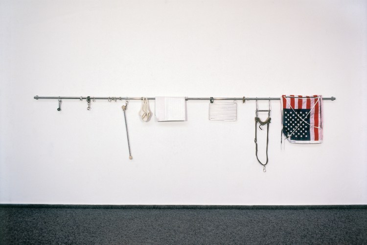 Cady%20Noland_Mutated%20Pipe_1989